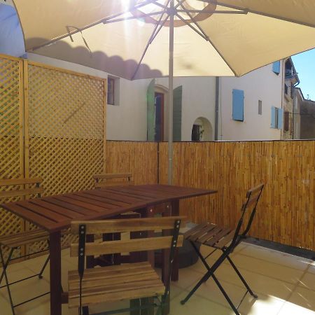 Appartement Centre Historique Avec Terrasse Au Porte De La Camargue Saint-Gilles (Gard) Exterior foto