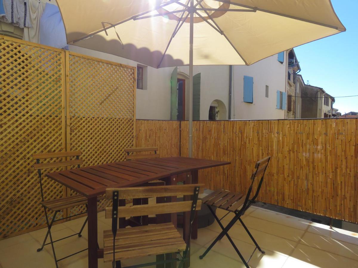Appartement Centre Historique Avec Terrasse Au Porte De La Camargue Saint-Gilles (Gard) Exterior foto